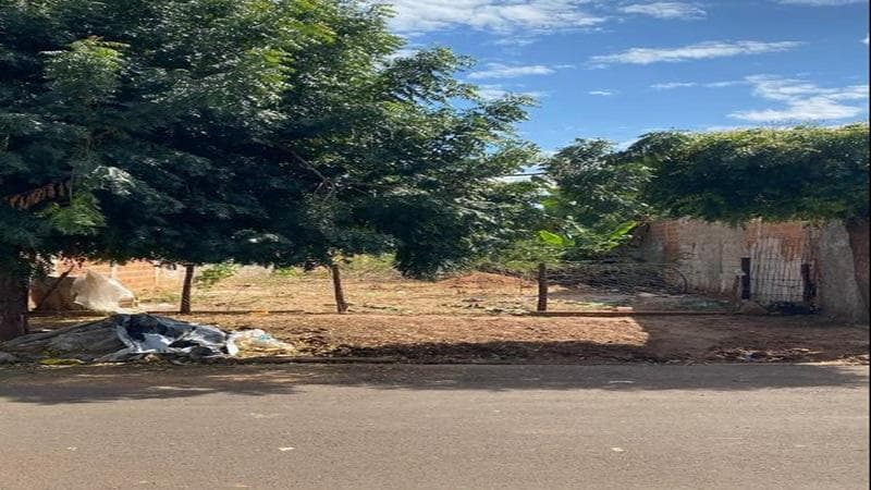 Foto 3 de 3: Terreno em leilão em Miranda - MS, bairro Baiazinha — TERRENO URBANO | A.T. 500 M² | SEM BENFEITORIAS - BAIRRO BAIAZINHA | MIRANDA/MS