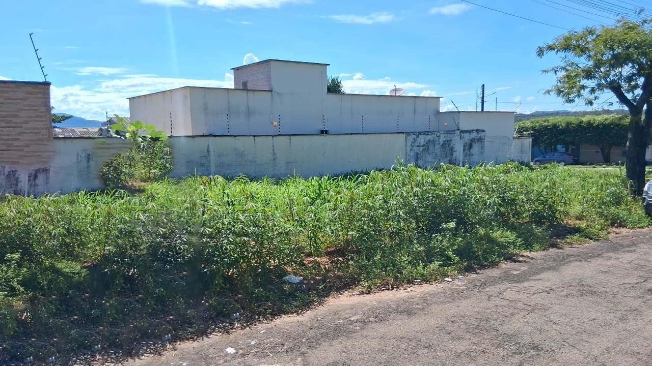 Foto 2 de 8: Terreno em leilão em Minaçu - GO, bairro Vila Residencial de Minaçu — Terreno Urbano 372m² | Vila Residencial de Minaçu - Minaçu/GO | Localização Nobre e Infraestrutura Completa: Ideal para Construção e Investimento!