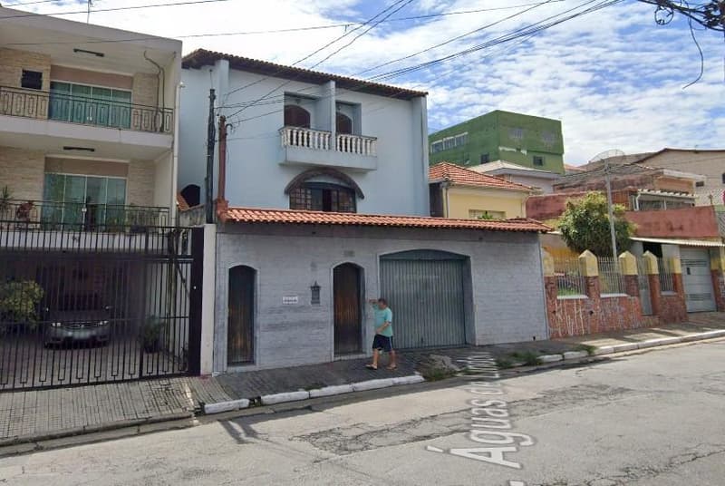 Casa em leilão em São Paulo - SP — Ótima Casa - Vila Ema - Vila Santa Virgilia - Vila Prudente - A.T. 273,70m²