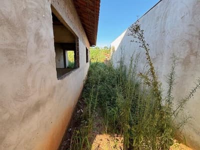 Foto 10 de 16: Terreno em leilão em Perobal - PR, bairro Jardim das Araucárias — Direitos sobre o lote de terras n° 21, matrícula n° 33.048, 2° CRI de Umuarama/PR