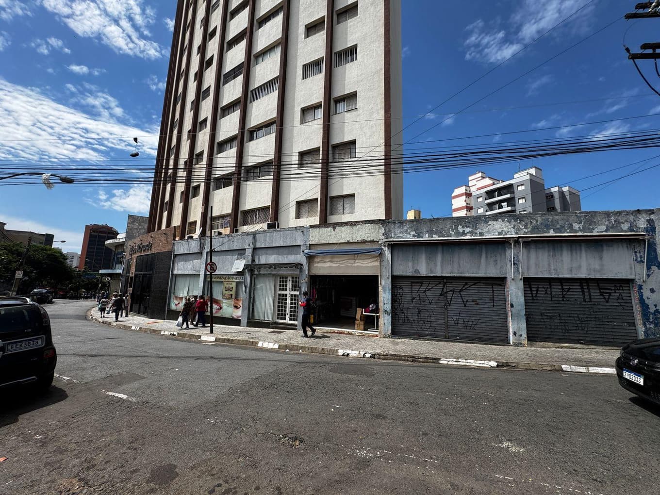 Foto 13 de 28: Apartamento em leilão em Campinas - SP — Apto 95m², Ocupado, 1 Box no Centro em Campinas/SP