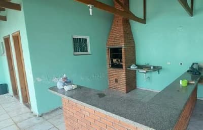 Foto 32 de 36: Casa em leilão em Apucarana - PR — Sobrado com área de 359,22m² e área total de terreno de 554,86m² - Apucarana/PR