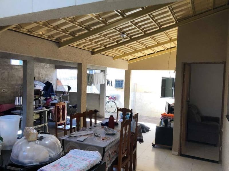 Foto 2 de 29: Casa em leilão em Buriti De Goiás - GO, bairro Centro — Casa, Ocupado, Buriti De Goiás / GO (66% abaixo da avaliação)