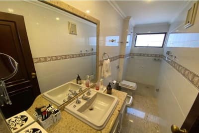 Foto 12 de 15: Apartamento em leilão em Maringá - PR, bairro Zona 01 — Apartamento 267m², 2 vagas em Maringá/PR - Ocupado