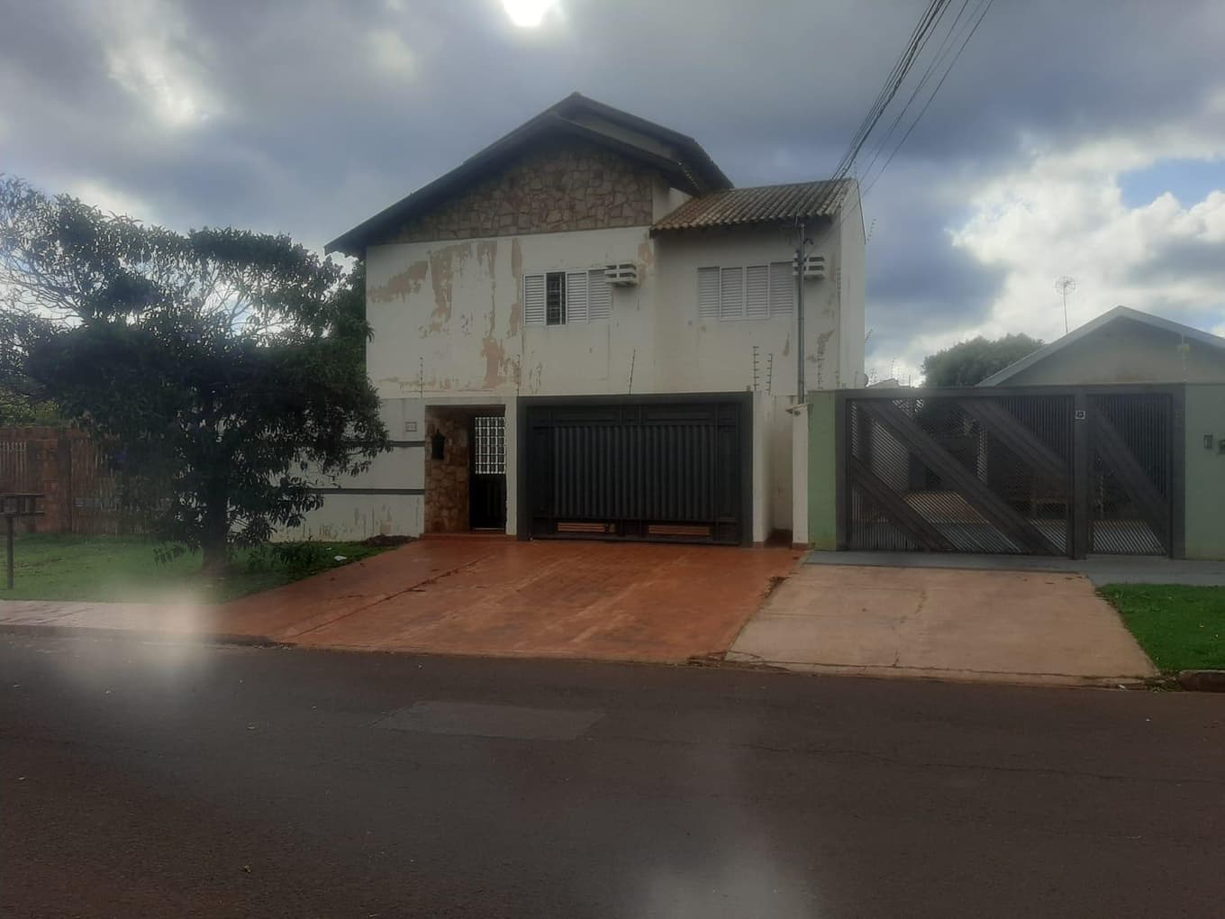 Foto 4 de 9: Casa em leilão em Campo Grande - MS — Casa 360m², Santa Luzia, em Campo Grande/MS - Ocupada