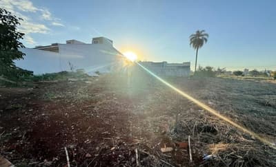 Foto 2 de 7: Terreno em leilão em Campo Mourão - PR — IMÓVEL URBANO COM ÁREA DE 270 M2 EM CAMPO MOURÃO-PR