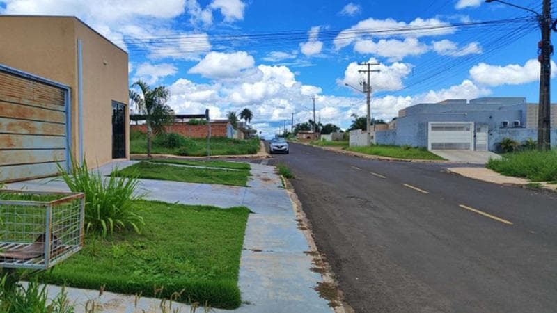 Foto 11 de 21: Terreno em leilão em Alcinópolis - MS, bairro Centro — CASA RESIDENCIAL | SALÃO COM ACESSO INDEPENDENTE | A.T 287 M² e A.C 250 M² | CENTRO | ALCINÓPOLIS/MS