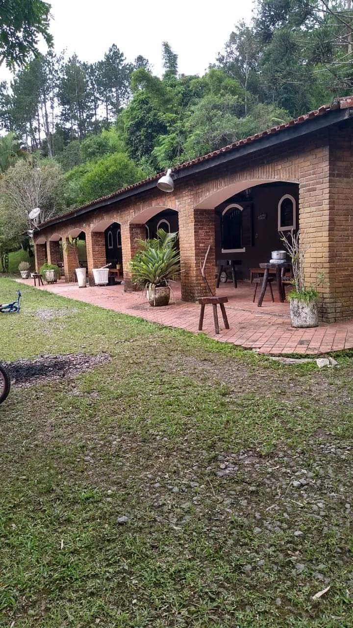 Area Rural em leilão em Juquitiba - SP, bairro Barra Mansa — Sítio - Bairro da Barra Mansa - área de 42.246,00m²