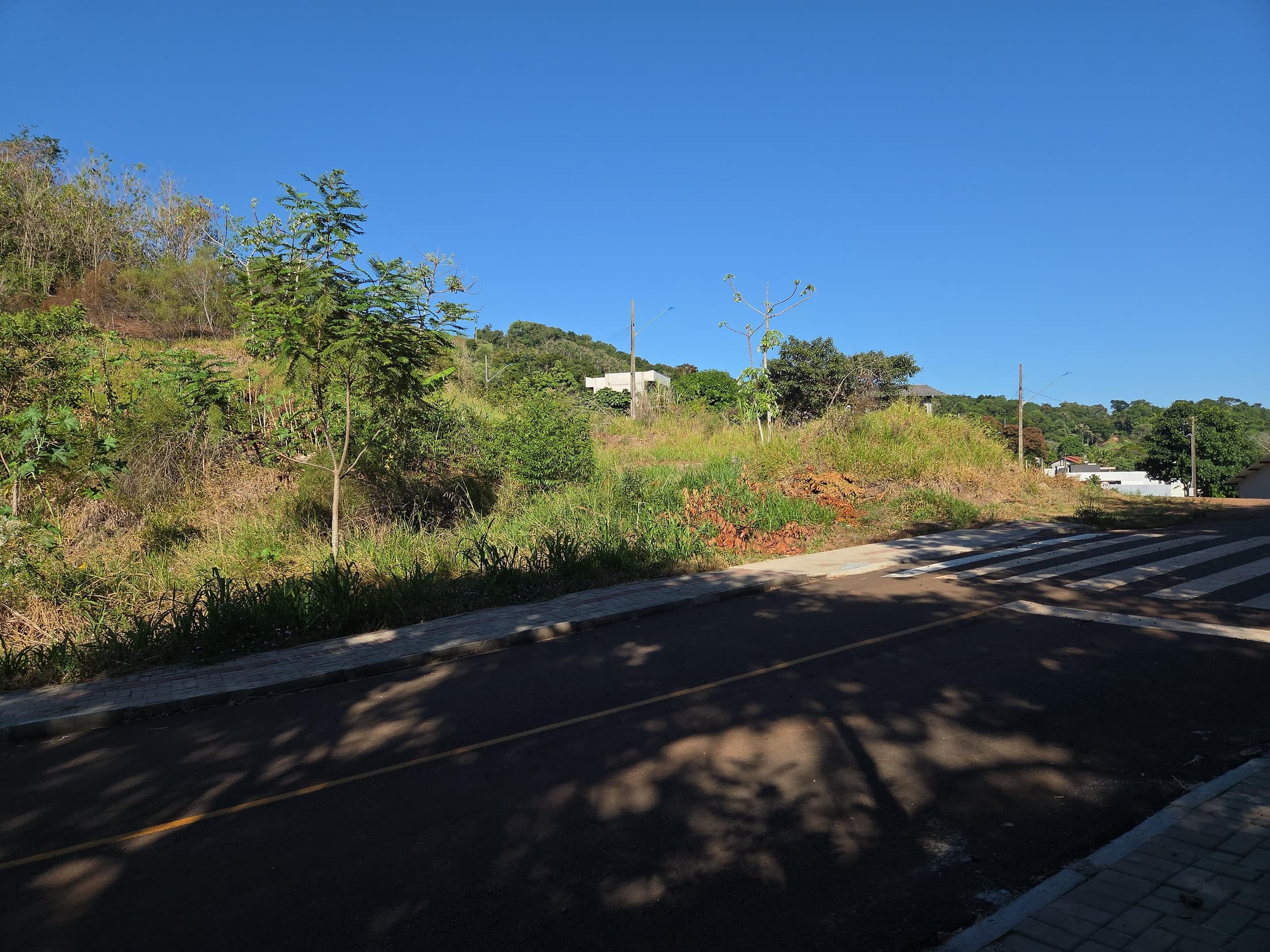 Foto 5 de 5: Terreno em leilão em Nova Prata Do Iguaçu - PR, bairro Distrito Turístico — LOTE URBANO Nº 10, QUADRA Nº 12 DO LOTEAMENTO ESTRELA DOURADA DO MUNICÍPIO DE NOVA PRATA DO IGUAÇU/PR ÁREA DE 666,69M²