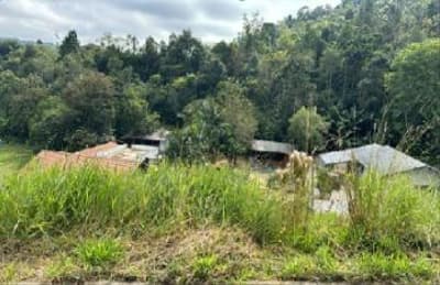Terreno em leilão em Trombudo Central - SC, bairro Vila Nova — IMÓVEL URBANO COM ÁREA TOTAL DE 459,171m² - TROMBUDO CENTRAL/SC