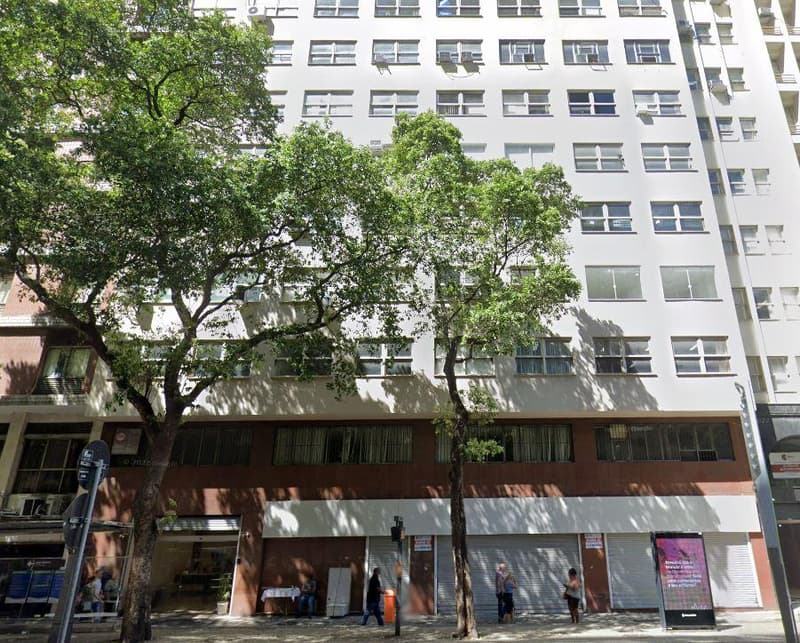 Foto 1 de 4: Comercial em leilão em Rio De Janeiro - RJ, bairro Centro — Conjunto Comercial 550m² | Av. Rio Branco, 37 | 20º Andar | Vista para o Porto Maravilha e VLT na Porta: Eficiência e Prestígio no Centro do RJ!