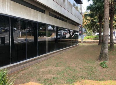 Foto 1 de 5: Comercial em leilão em Santana De Parnaíba - SP, bairro Centro de Apoio 2 Alphaville — Lote de 128m² Alphaville, Santana de Parnaíba - SP 40% de desconto