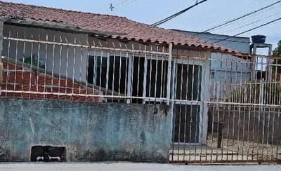 Casa em leilão em Serra - ES — Casa de 92,56m2, com 2 quartos, em SERRA/ES.