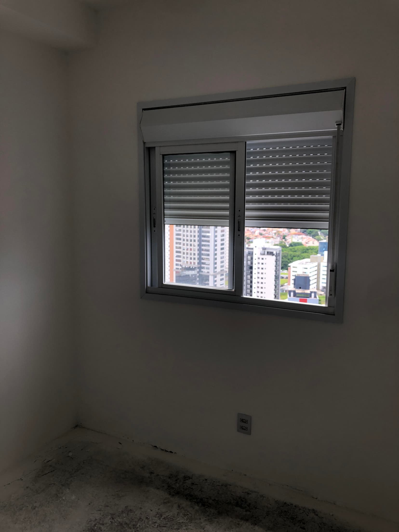 Foto 21 de 32: Apartamento em leilão em Taubaté - SP, bairro Vila Costa — Apto 94m² | Vila Costa (Taubaté) | 2 Vagas | DESOCUPADO: Excelente Localização Próximo ao Taubaté Shopping. Ideal p/ Moradia ou Renda!