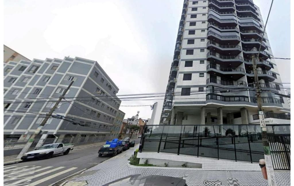 Foto 3 de 6: Apartamento em leilão em Praia Grande - SP — Apartamento com área total construída de 195,67 m2.