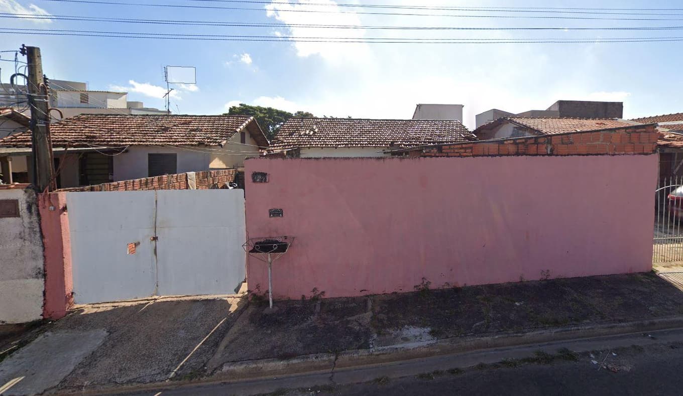 Casa em leilão em Piracicaba - SP — Casa 241m² Ocupada no Cecap em Piracicaba/SP