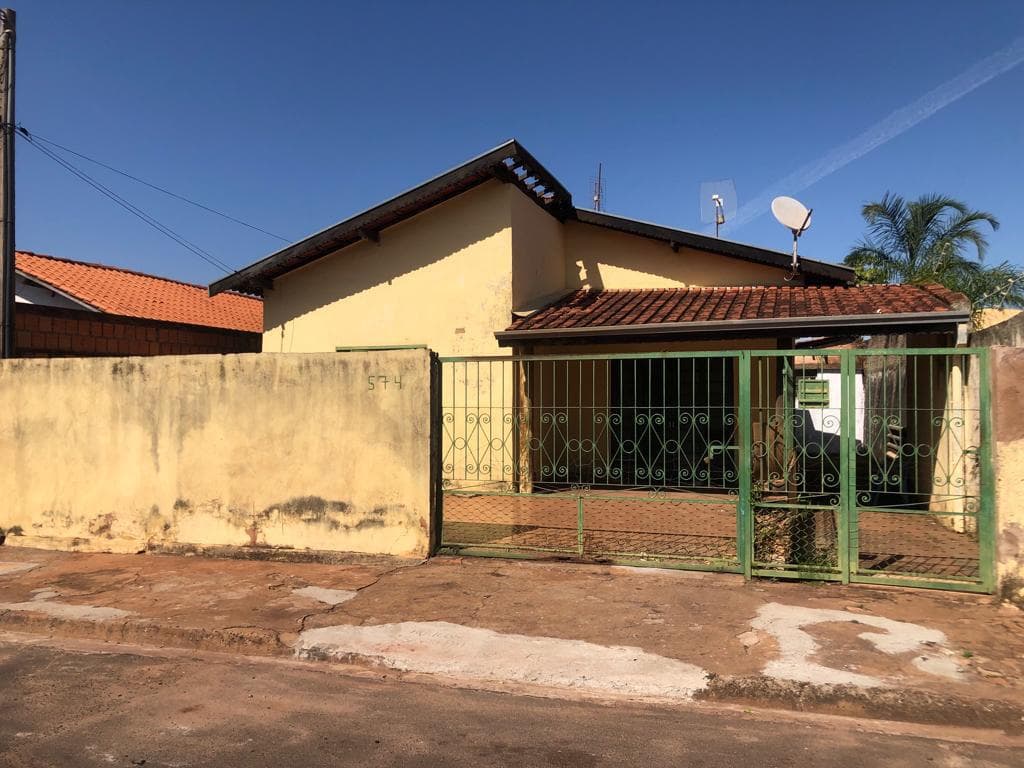 Foto 1 de 20: Casa em leilão em Barretos - SP — Casa, A.T. 484m², Los Angeles
