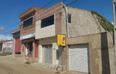 Foto 2 de 3: Casa em leilão em Bezerros - PE — Casa 198m², Bairro Novo, Bezerros/PE - Ocupada