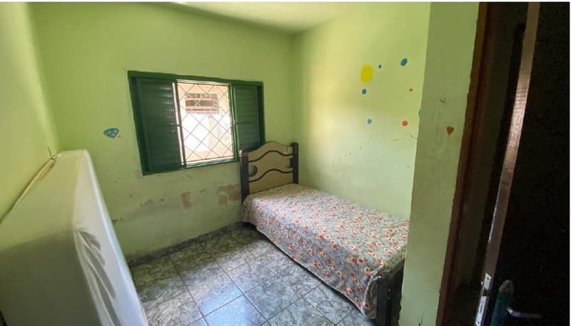 Foto 12 de 26: Casa em leilão em Araras - SP, bairro Jardim Ouro Verde — Casa, A.T. 160m², A.C. 108m², Jd. Ouro Verde