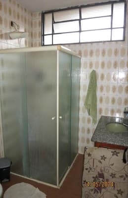 Foto 12 de 23: Casa em leilão em São Carlos - SP — Casa, A.T. 300m², A.C. 189m², 2 dorms, 1 suíte, Pq. Santa Felícia Jardim (Direitos)