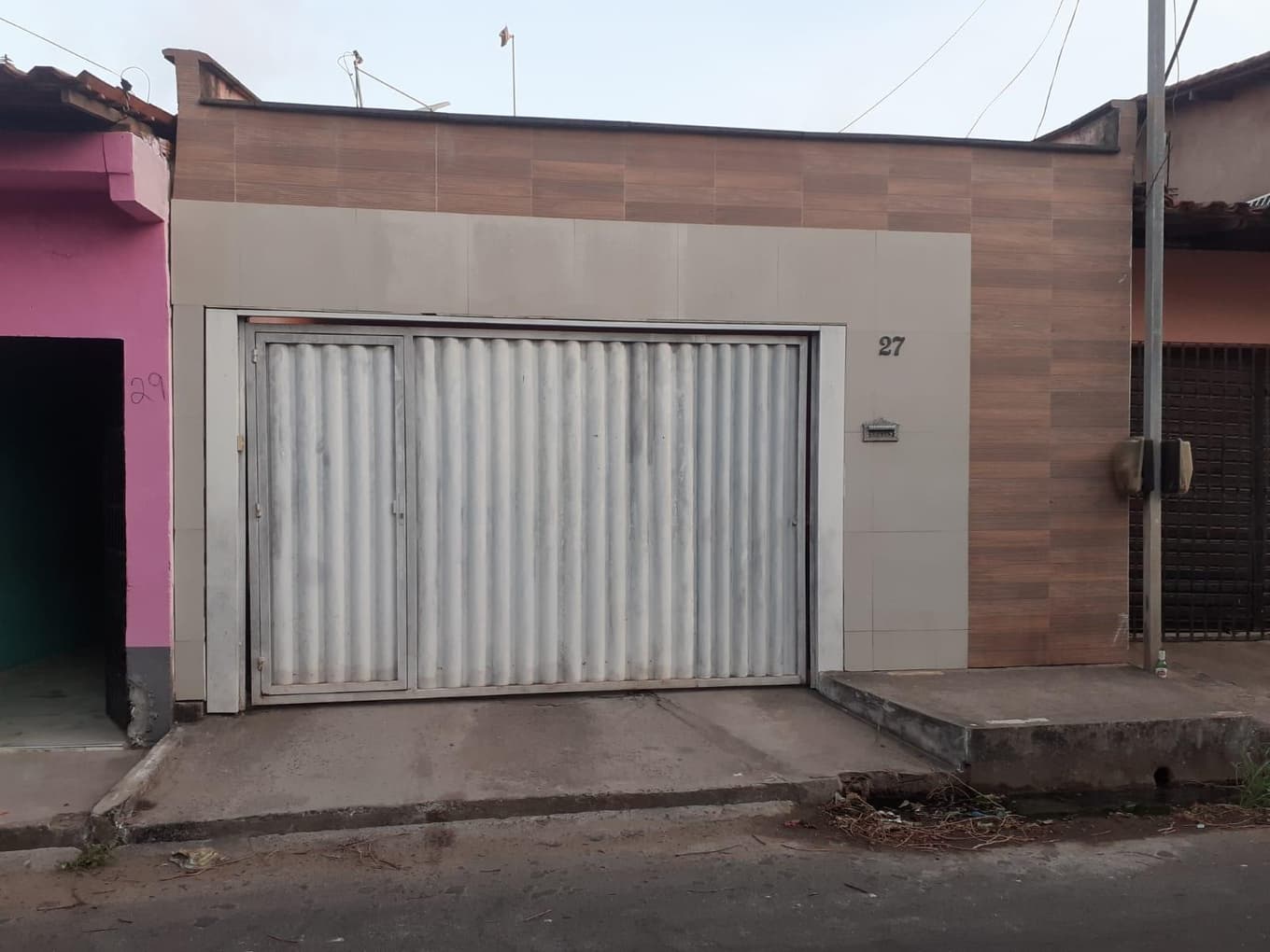 Casa em leilão em São Luís - MA — Casa c/ Terreno de 227m², Jardim Lisboa, São Luis/MA - Ocupada