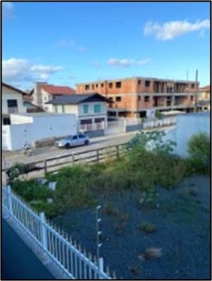 Foto 17 de 33: Comercial em leilão em Navegantes - SC — Prédio residencial com 03 andares na Rua Adm Manoel Damázio Mafra, Bairro Meia Praia, Navegantes/SC - SB Crédito