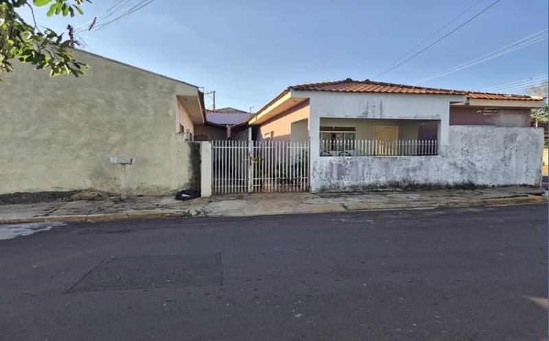 Foto 1 de 4: Casa em leilão em Presidente Prudente - SP, bairro Jardim Estoril — Casa 139m², Jardim Estoril, Presidente Prudente/SP