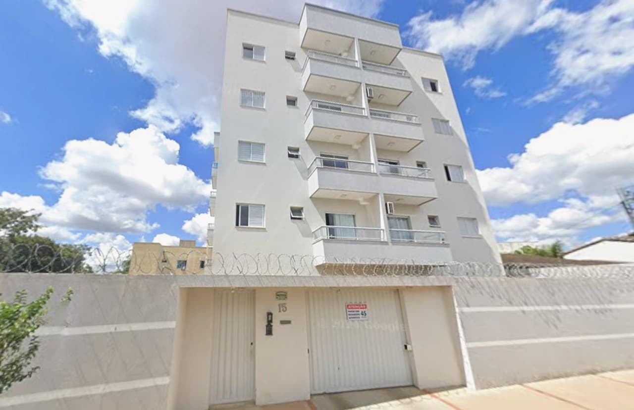 Foto 1 de 7: Apartamento em leilão em Uberlândia - MG — Apto 95m² com 1 Vaga no Condomínio Residencial Alexandrita, no Bairro Jardim Inconfidência em Uberlândia/MG