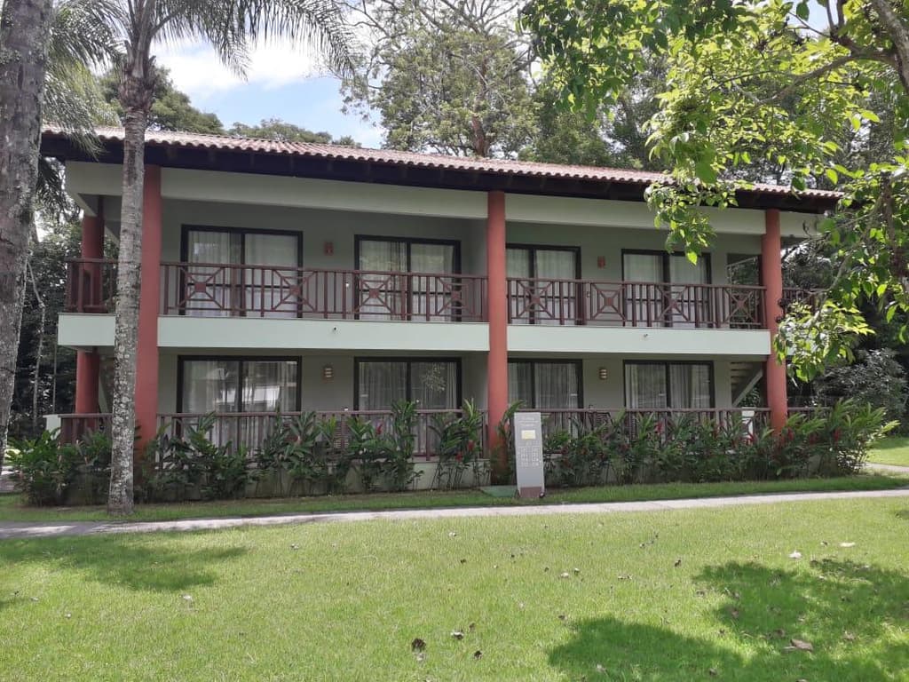 Foto 5 de 27: Imóvel em leilão em Angra Dos Reis - RJ — Chalé n°203 com 58m², 1 Vaga Náutica e 1 vaga de garagem descoberta, Desocupado, Costabella Marina e Resort - Angra dos Reis/RJ