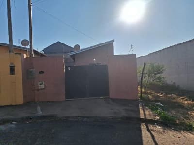 Casa em leilão em São Carlos - SP — Casa de 56.75m2, com 1 quartos, em SAO CARLOS/SP.