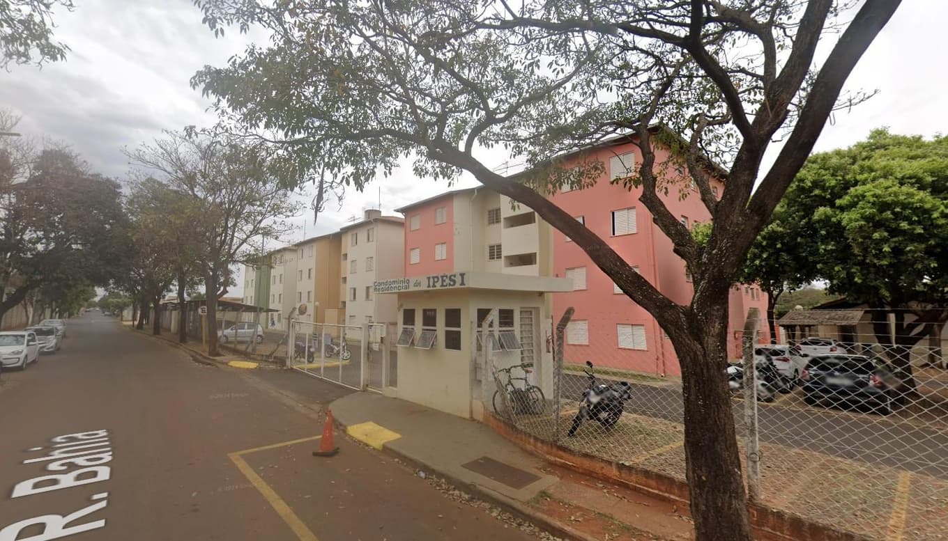 Foto 2 de 2: Apartamento em leilão em Araraquara - SP — Apartamento, 46m², Vila Santa Maria, Araraquara/SP Ocupado