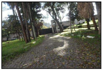 Foto 8 de 9: Terreno em leilão em Embu Das Artes - SP, bairro Bairro dos Oliveiras — Terreno 12.518m² e 4.497m² área construida, R. Dr. Jorge Balduzzi e BR-116, Embu das Artes/SP - SB Crédito