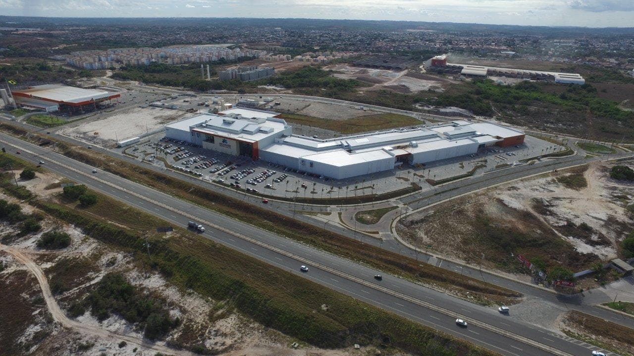 Foto 3 de 3: Terreno em leilão em Camaçari - BA — Terreno 1.928m² DESOCUPADO na Via Parafuso, Camacari/BA