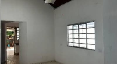 Foto 10 de 13: Casa em leilão em Cassilândia - MS, bairro Vila Pernambuco — Casa 143m² com Terreno 400m² | Cassilândia-MS | Vila Pernambuco | Oportunidade - Próx. à Av. Presidente Dutra e Praça São José - Financiamento até 420 Meses!