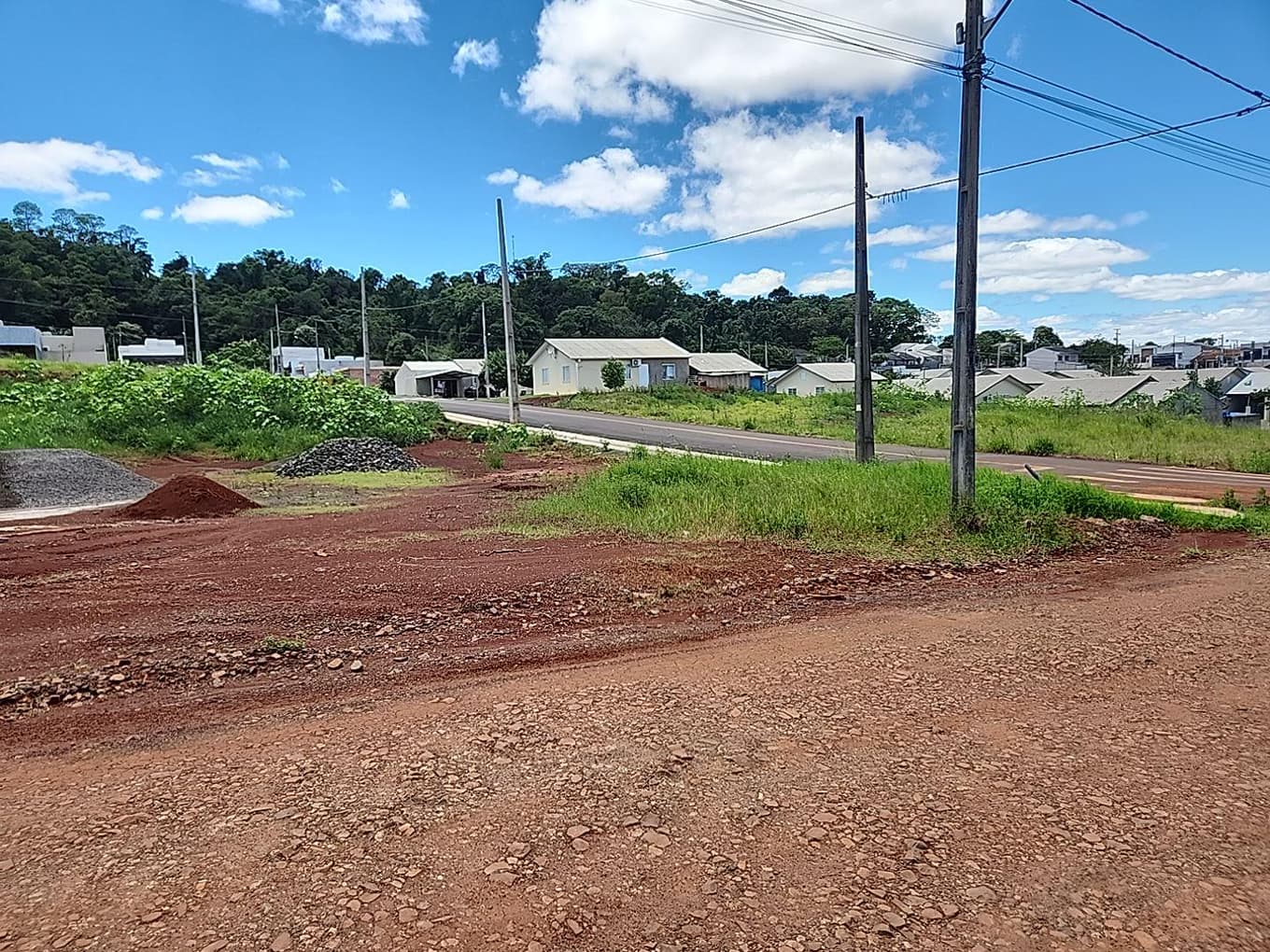 Foto 3 de 4: Terreno em leilão em Dois Vizinhos - PR — LOTE URBANO Nº 01 DA QUADRA Nº 17 LOCALIZADO NO LOTEAMENTO CASA DA GENTE II EM DOIS VIZINHOS/PR ¿ ÁREA DE 260,00M²