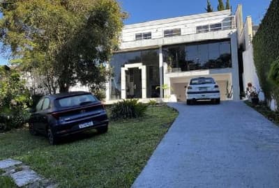 Foto 14 de 20: Casa em leilão em Curitiba - PR — Casa residencial com a área construída de 390m², área de terreno de 444m², situada na Rua Júlio Perneta, n° 431, Mercês - Curitiba/PR.