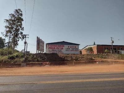Foto 1 de 3: Terreno em leilão em Umuarama - PR — Lote urbano E-1, com 20.811,64m² de área total e cerca de 5.000m² de área construída, localizado na Rodovia PR-323 (João Jorge Saad), em Umuarama/PR.