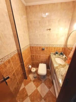 Foto 15 de 23: Apartamento em leilão em Santos - SP — Apartamento em Santos com 132m² e 02 vagas, apenas 80 metros da Praia José Menino