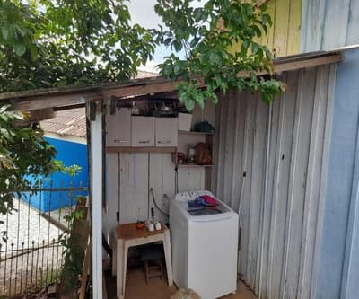 Casa em leilão em Colombo - PR, bairro Gabirobal — IMÓVEL RESIDENCIAL EM COLOMBO/PR