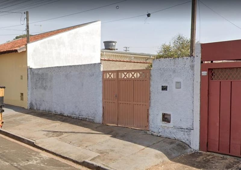 Foto 7 de 8: Casa em leilão em Jaboticabal - SP, bairro Jardim Alvorada — Casa, A.T. 250m², A.C. 72m², Jd. Alvorada (domínio útil)