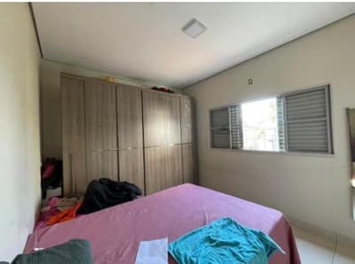 Foto 3 de 16: Casa em leilão em Jataí - GO, bairro Dom Abel — Ocupado, 300.0 m2, JATAÍ / GO