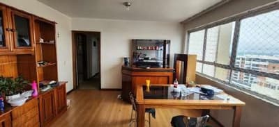 Foto 9 de 9: Apartamento em leilão em Curitiba - PR — Apartamento próximo ao Jardim Botânico - área 171m² - Curitiba/PR