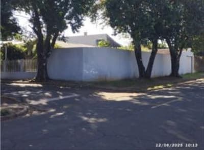 Foto 10 de 12: Casa em leilão em Foz Do Iguaçu - PR — IMÓVEL URBANO COM ÁREA TOTAL DE 429,62 m2- Área construída de 70,00 m2- ÁREA ÚTIL de 64,06 m2- Em FOZ DO IGUAÇU/PR
