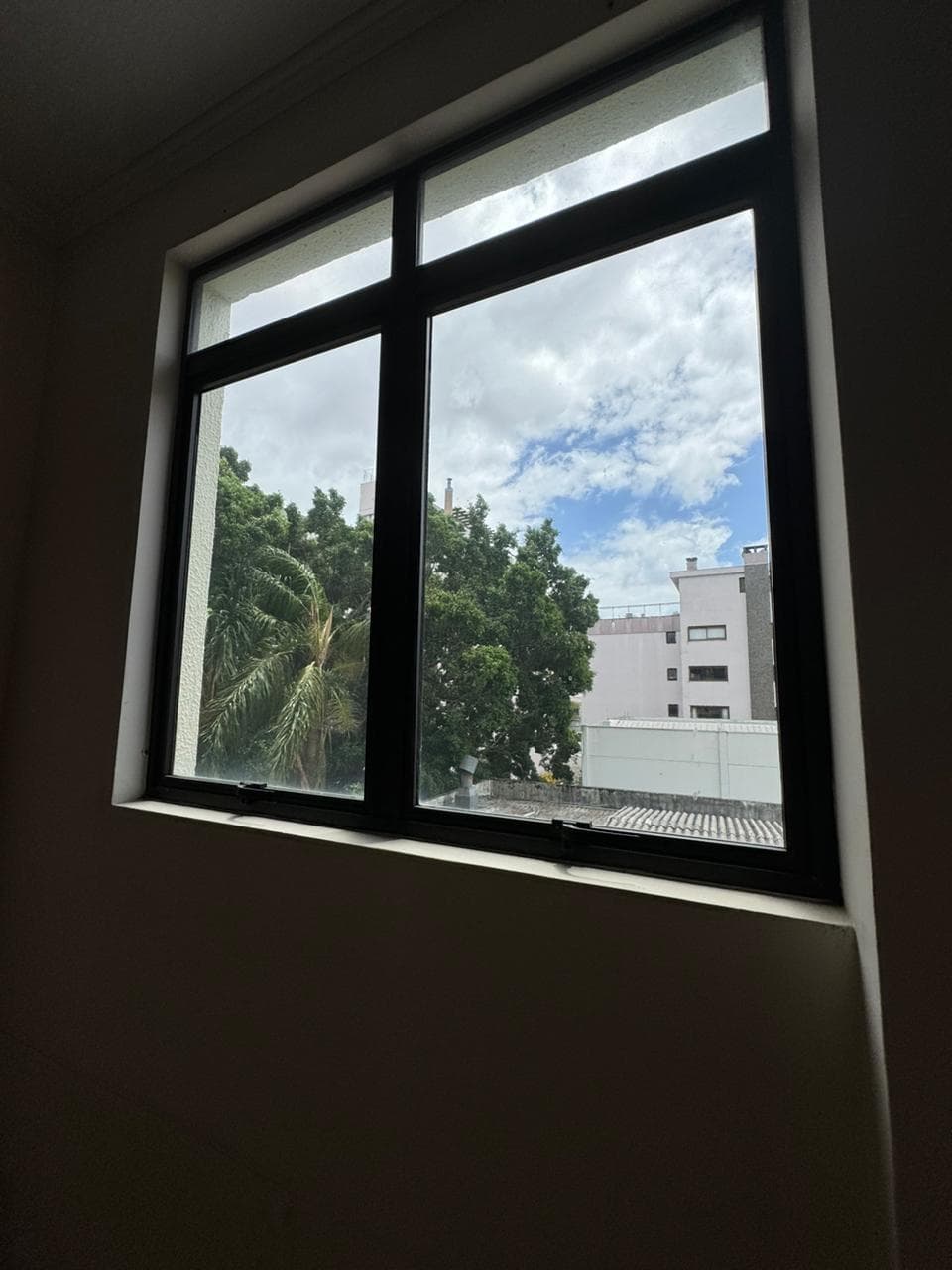 Foto 10 de 23: Comercial em leilão em Porto Alegre - RS, bairro Menino Deus — Sala comercial, Desocupado, 32.0 m2, PORTO ALEGRE / RS