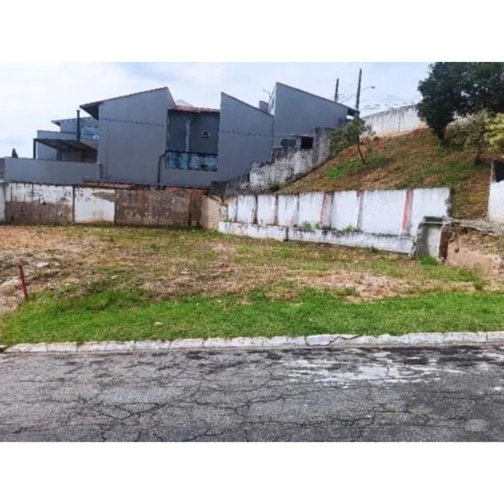Comercial em leilão em Mogi Das Cruzes - SP — IMÓVEL URBANO com a.t. de 331,85 m2 Em MOGI DAS CRUZES/SP