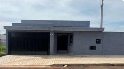 Casa em leilão em Peabiru - PR — IMÓVEL URBANO COM ÁREA TOTAL DE 223,60 m2, EM PEABIRU/PR