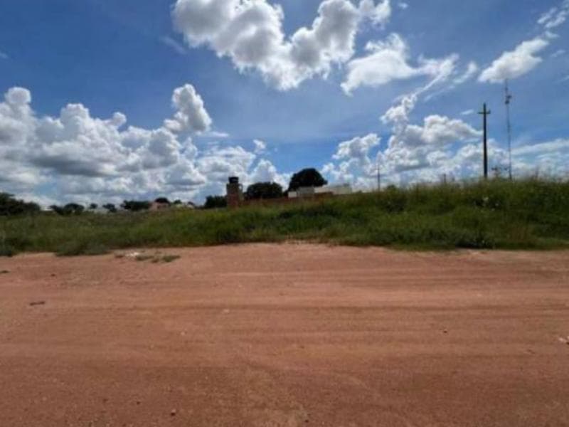 Foto 2 de 4: Terreno em leilão em Cerejeiras - RO, bairro José de Anchieta — Lote, 450.0 m2, Cerejeiras / RO