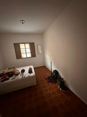 Foto 7 de 15: Terreno em leilão em Maringá - PR — Lote nº 04, da quadra nº 387, do Residencial Jardim Novo Oasis, com área de 347m², situado no perímetro urbano da cidade de Maringá, Estado Paraná