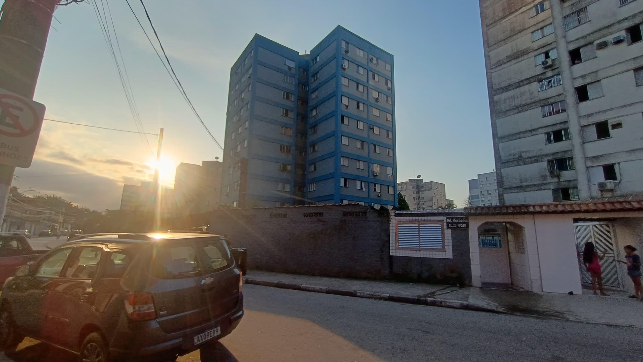 Foto 2 de 6: Apartamento em leilão em Santos - SP — Apto. 57m², Saboó, em Santos/SP - Ocupado