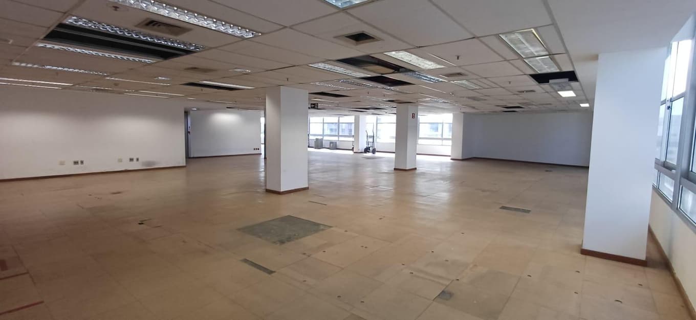 Foto 10 de 19: Comercial em leilão em Rio De Janeiro - RJ, bairro Centro — Laje Corporativa 920m² no Edifício Avenida Presidente Vargas, 409 | Centro, Rio de Janeiro/RJ